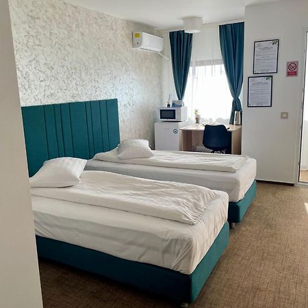 Academia De Arhitectura Bed and Breakfast Piteşti Eksteriør billede